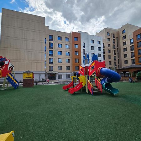Ernaz Plus Apartments-Expo-Boulevard Αστάνα Εξωτερικό φωτογραφία