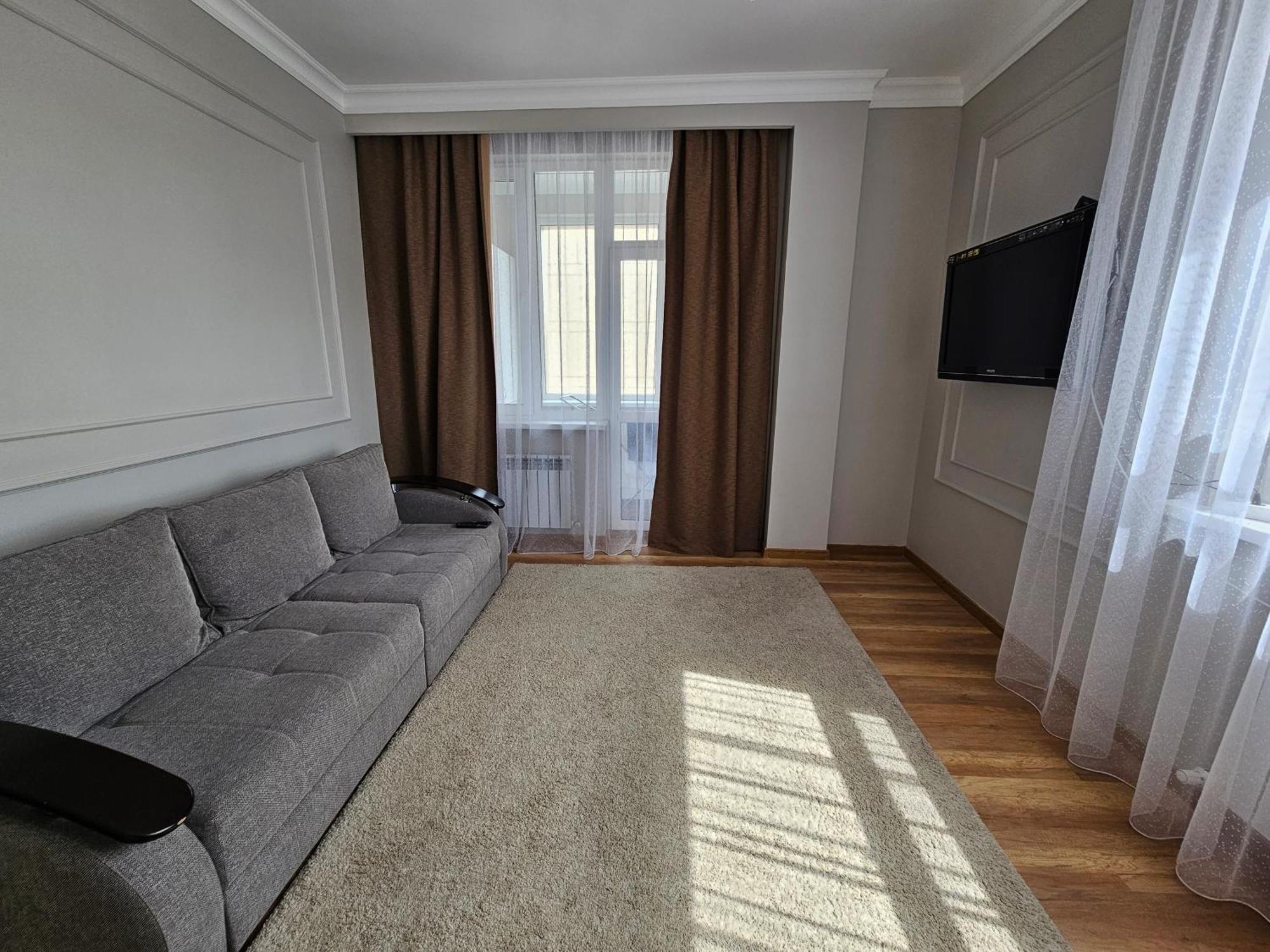 Ernaz Plus Apartments-Expo-Boulevard Αστάνα Εξωτερικό φωτογραφία